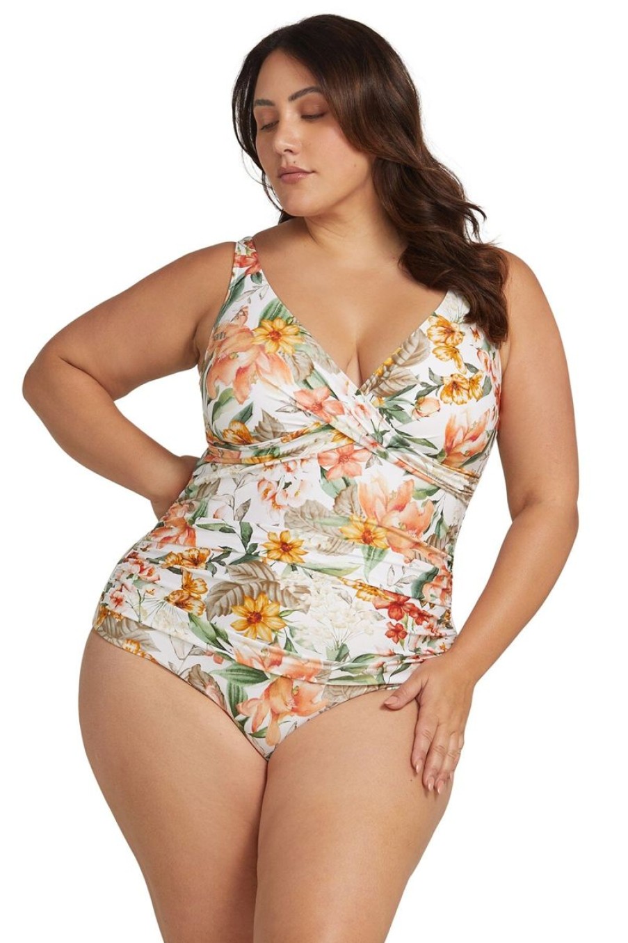 Swimwear ARTESANDS V Neck | La Dolce Vita Delacroix One Piece